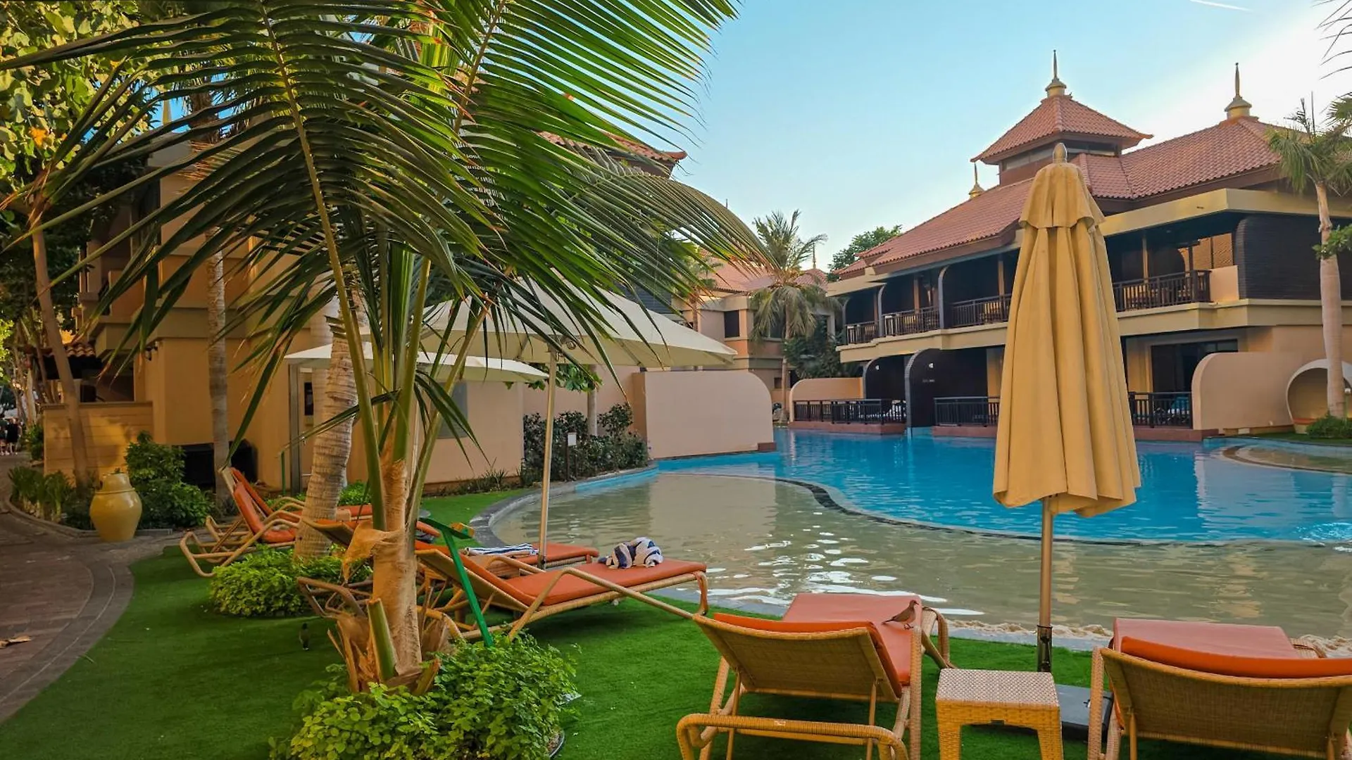 Apartment Easygo-Crystal Beach Front And Lagoon Access Stu- Royal Amwaj-Pj Dubai