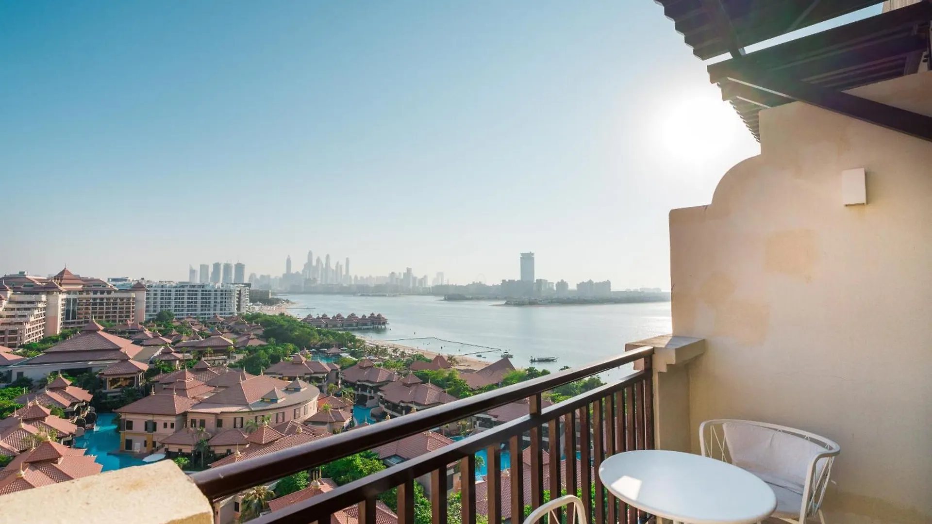 Easygo-Crystal Beach Front And Lagoon Access Stu- Royal Amwaj-Pj contacts